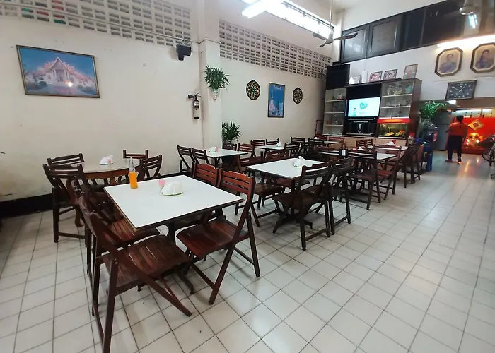 Prasuri Guest House